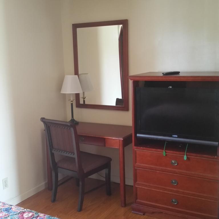 Days Inn By Wyndham Orange Anaheim Экстерьер фото